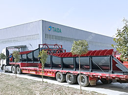 兩臺(tái)10t/h的螺旋洗砂機(jī)