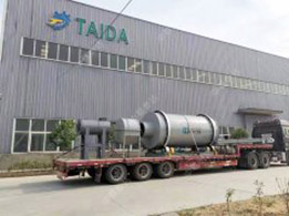 山東曲阜客戶定制的10t/h的三筒烘干機(jī)發(fā)貨